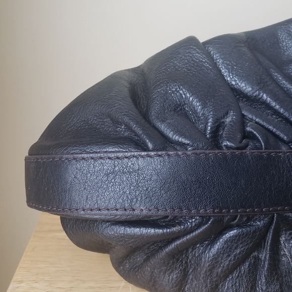 Authentic Cole Haan Leather Purse - Picture 5 of 12